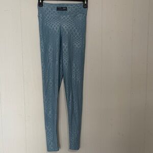Stylish Blue Leggings